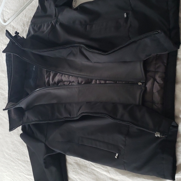 Weatherproof jacket - Picture 9 of 15